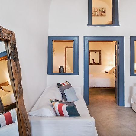 Lucky Homes - Oia Rom bilde