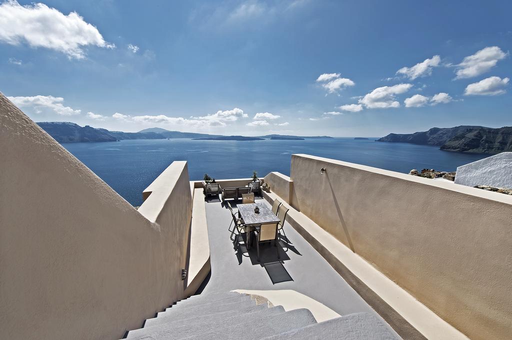 Lucky Homes - Oia Rom bilde
