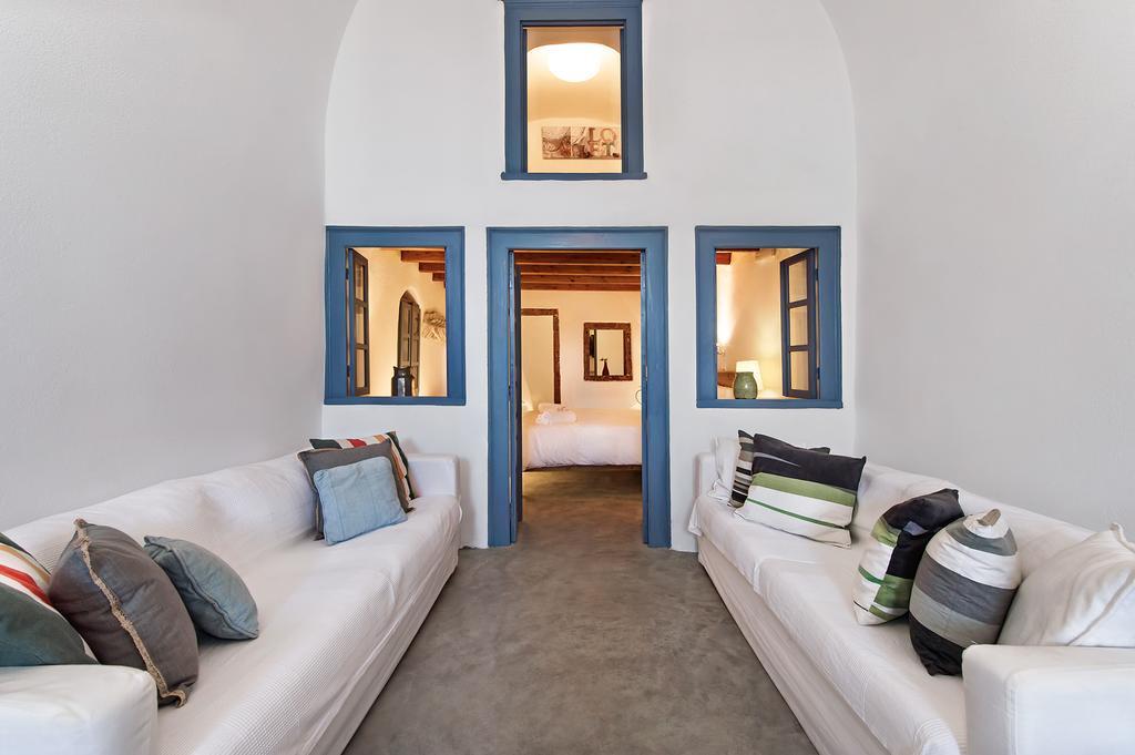 Lucky Homes - Oia Rom bilde