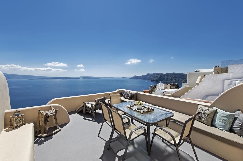 Lucky Homes - Oia Rom bilde