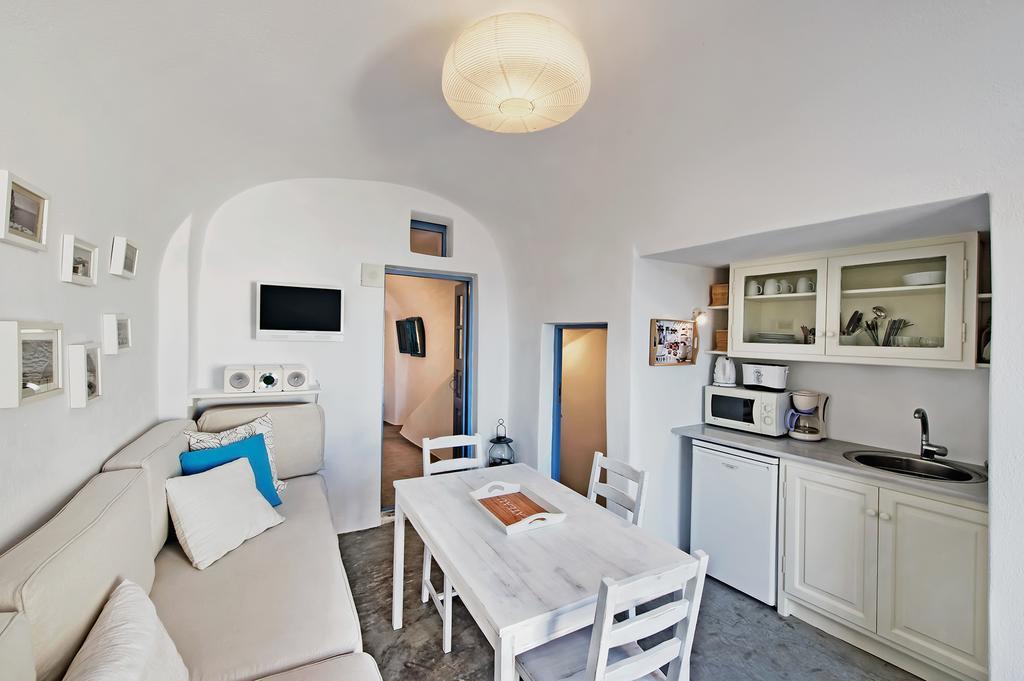 Lucky Homes - Oia Rom bilde