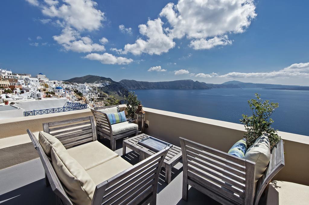 Lucky Homes - Oia Rom bilde